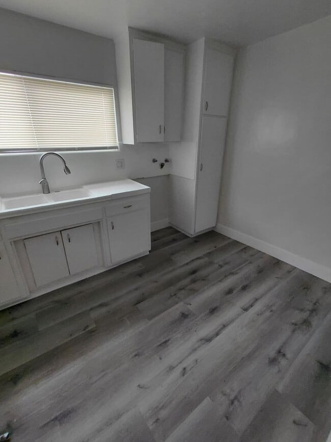 Photo - 138 E 88th St Unidad 1
