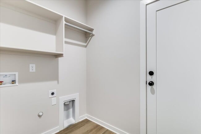 Photo - Beautiful Three Bedroom, Two Bathroom