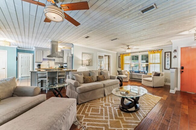 1937 Grove Bluff Cir W Unit SI ID1578495P