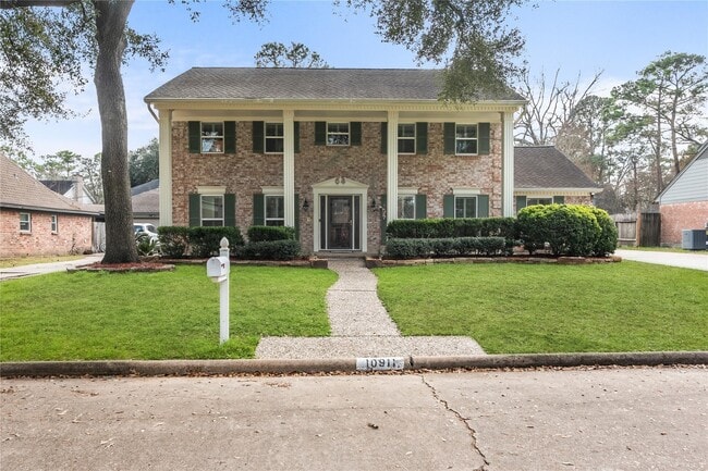 Photo - 10911 Elmdale Dr
