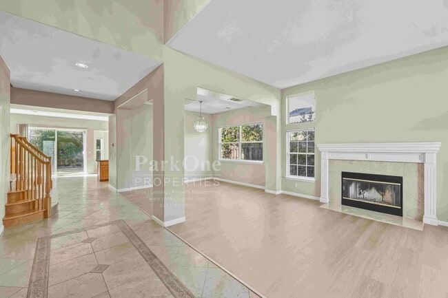 Photo - Beautiful Home in Peacock Creek