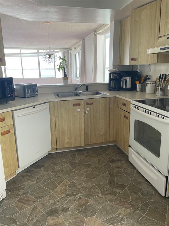 Photo - 5279 Isla Key Blvd S Unit 217