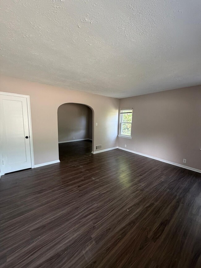 Photo - 5151-5153 E 16th St Unidad 5151