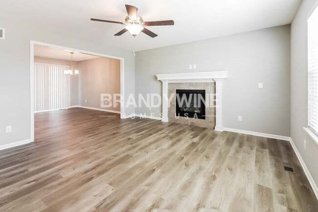 14340 Oakland Ct