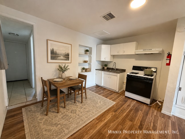 Photo - 1526 Yandell Dr Unit 1