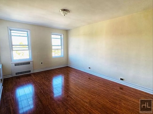 Photo - ALBEMARLE ROAD Unidad D6