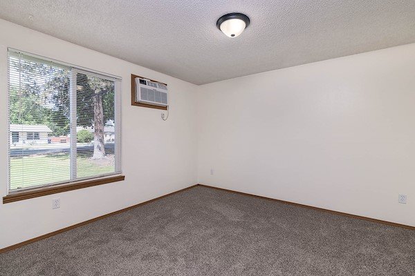 Photo - 910 E Campbell St Unit 5