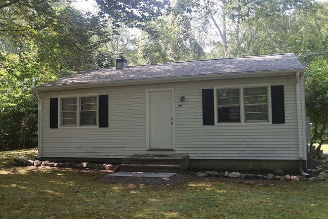Building Photo - 29 Wildwood Park Rd Rental