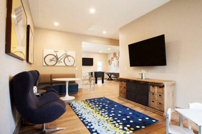 Photo - 2 bedroom in Austin TX 78730 Unit 2018