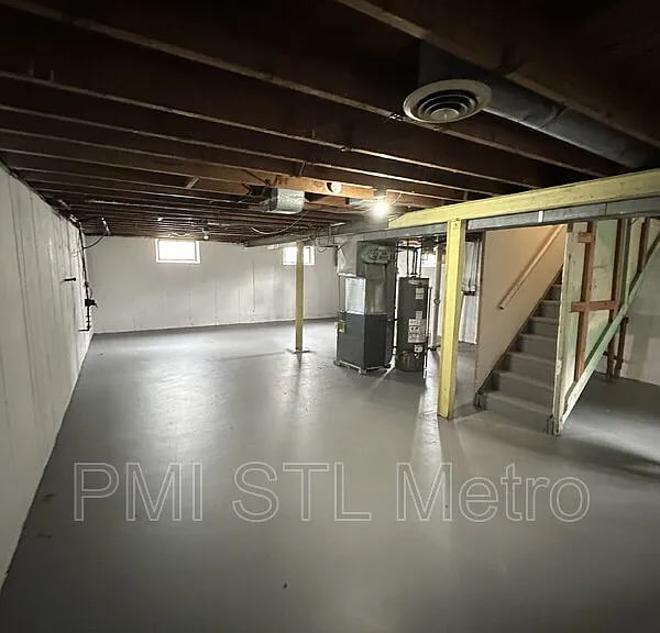 Photo - 452 Midlothian Rd