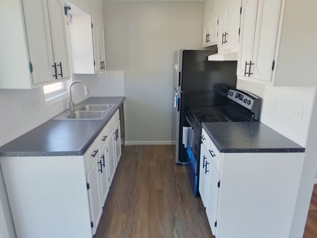 Photo - 254 N Acadia St