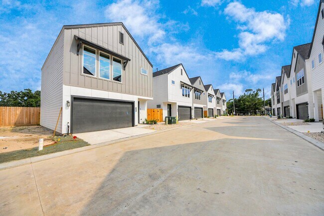 Photo - 6506 Old Olive Tree Dr