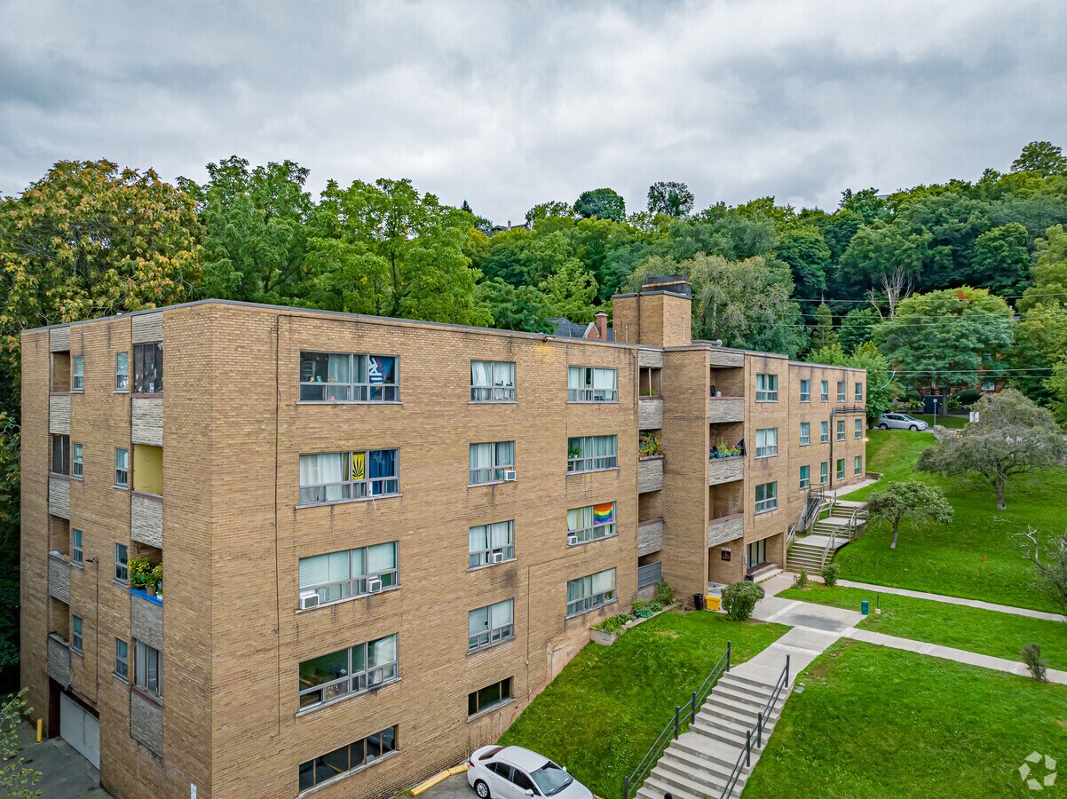 Mountain View Apartments - Mountain View Apartments
