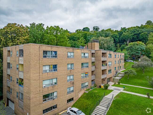 Building Photo - Mountain View Apartments