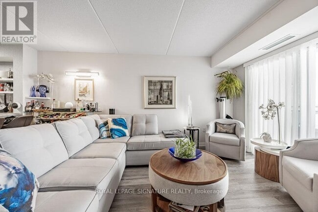 Photo - 30 Via Rosedale Unité 316