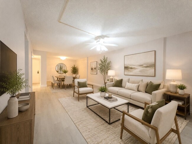 Building Photo - 2800 N 46th Ave Unit A502