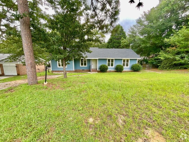 Building Photo - Charming 3-Bedroom Retreat In Fayetteville! Rental