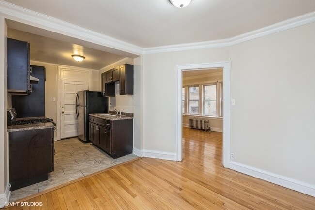 Photo - 1725 W 91st St Unit 1