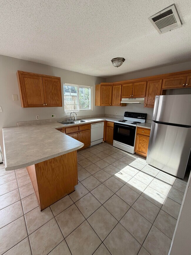 Photo - 1207 Canal St