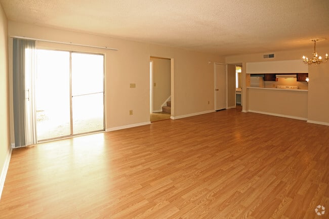 2BR-2BA 1166SF