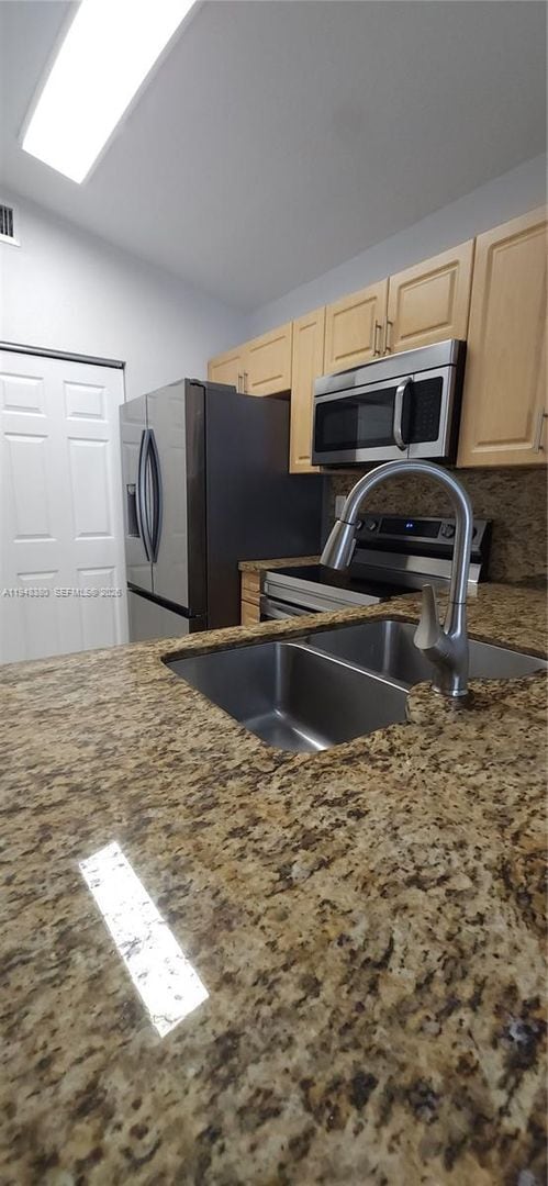 Photo - 14316 SW 148th Pl