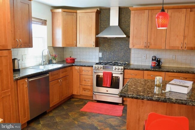Building Photo - 14023 Pellita Terrace Rental