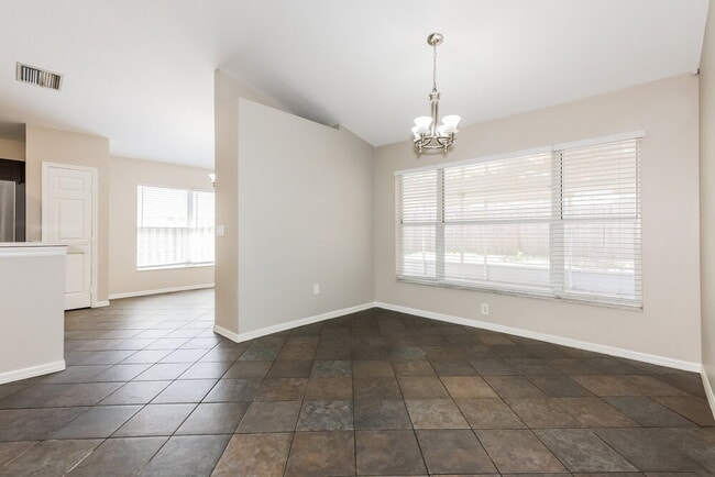 Photo - 4806 Limerick Dr