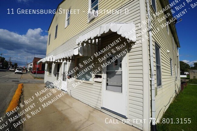 Spacious 1 Bedroom In the Town of Delmont! - Spacious 1 Bedroom In the Town of Delmont! Unit Apartment D