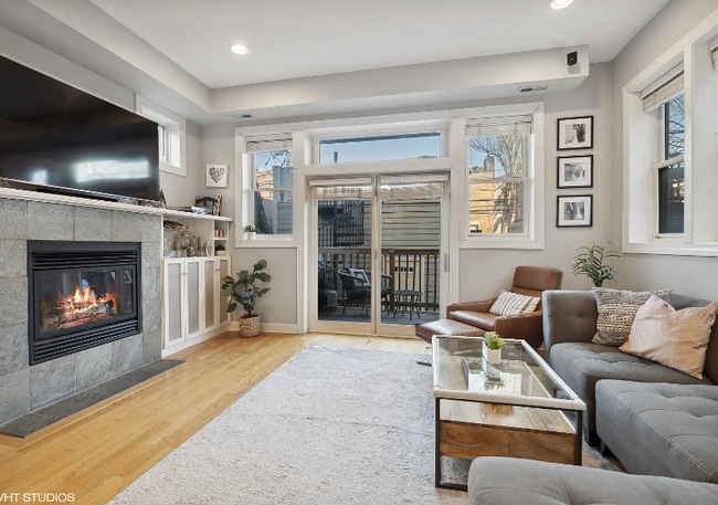 Photo - 1937 N Dayton St