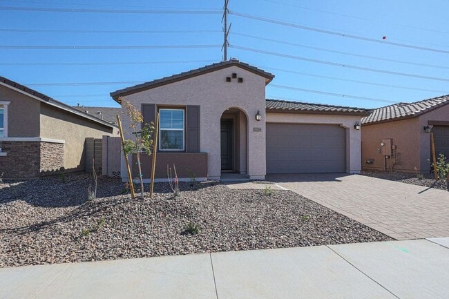 Photo - Alamar Living, 4 Bed, 3 Bath Rental!