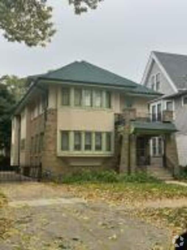Building Photo - 2147 N 48th St Rental