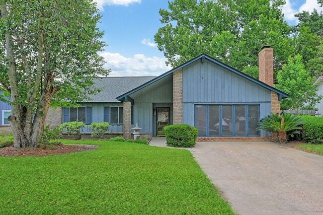 Photo - Beautifully Renovated 4-Bedroom, 2-Bath Home with Fenced Backyard