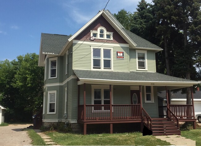 Building Photo - 712 Scott Ave Rental