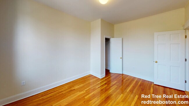 Photo - 1845 Commonwealth Ave Unit 14