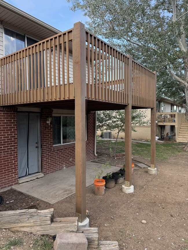 Photo - AMAZING 3 Bed 2 Bath Townhome in Lafayette- Available August 10th