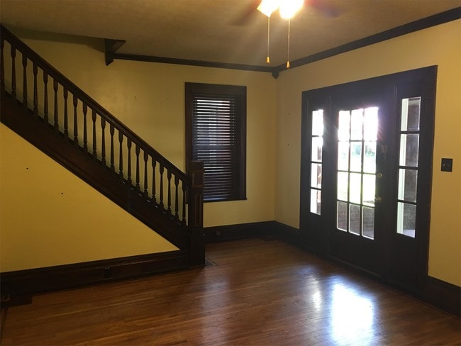 Photo - 604 12th Ave