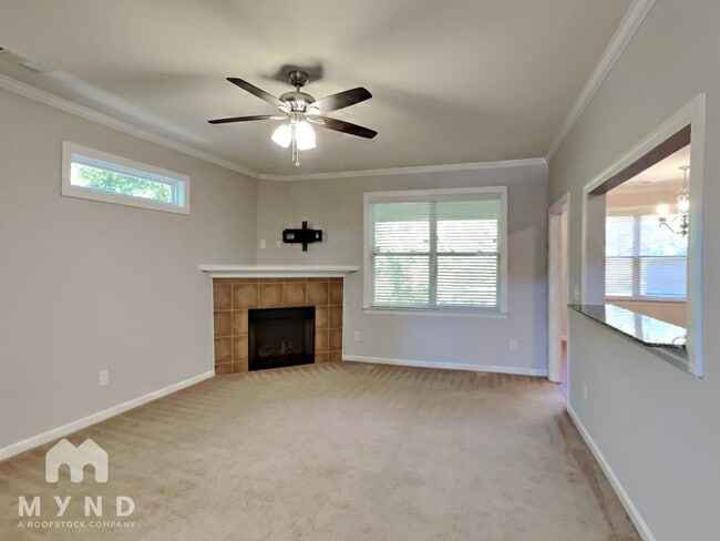 Photo - 1313 Stone Bay Dr SW