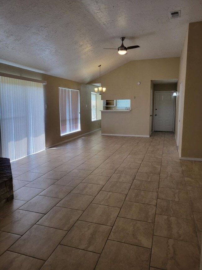 Photo - 1-Story, 3 bedroom Available! Section 8 Ac...