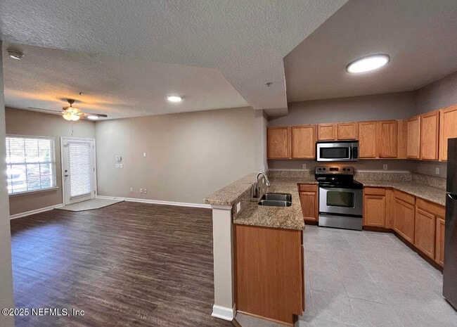 Photo - 2200 Marsh Hawk Ln Unit 402