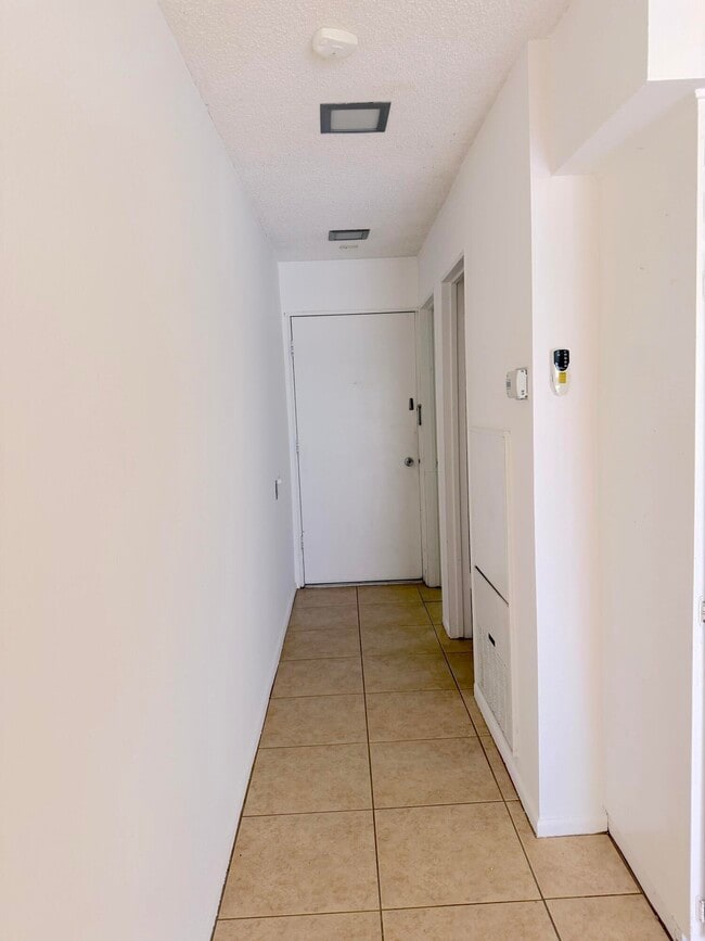 1655 E Palm Canyon Dr Unidad 307