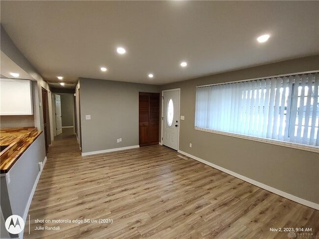 Photo - 5206 Powell Rd