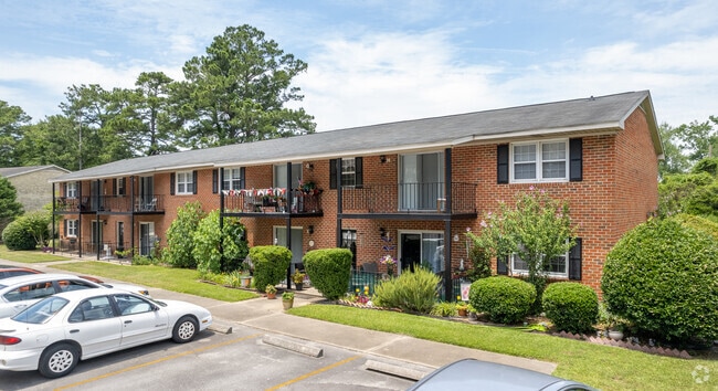 Tryon Estates Apartments