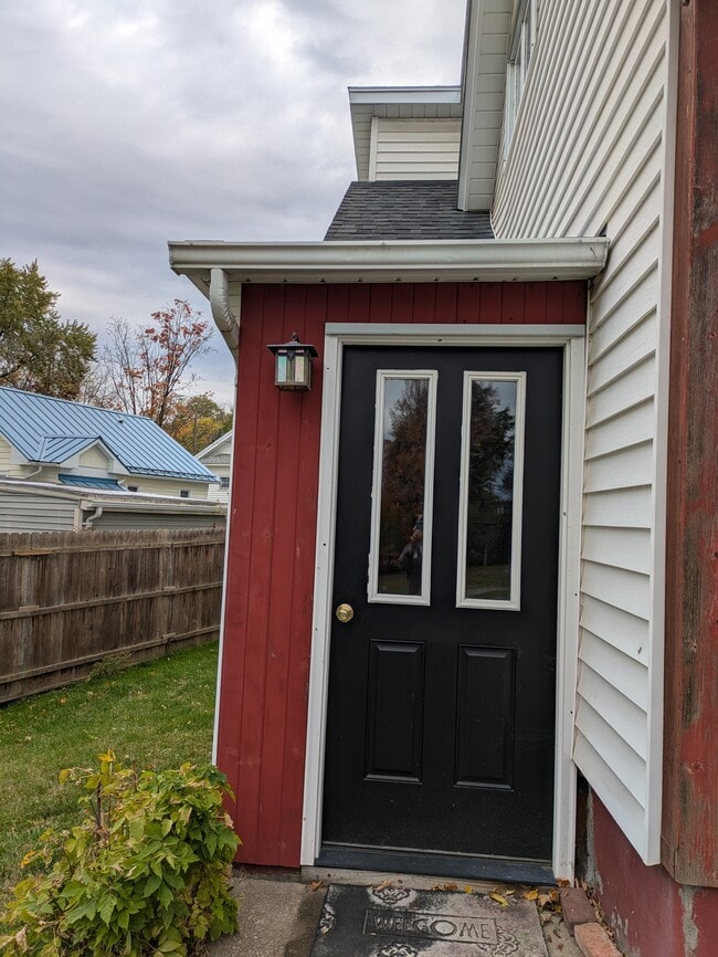Entry Door - 460 N Main St Unit Upper A