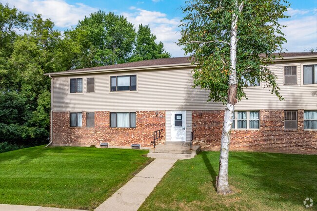 JJGF 2 - 851-861 Evergreen Dr