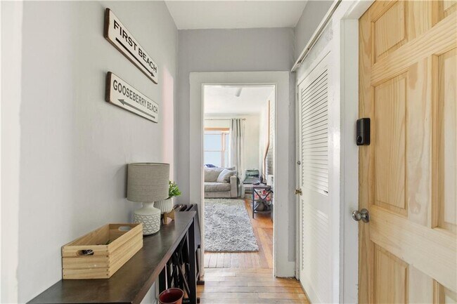 Photo - 13 Holland St Unit 1