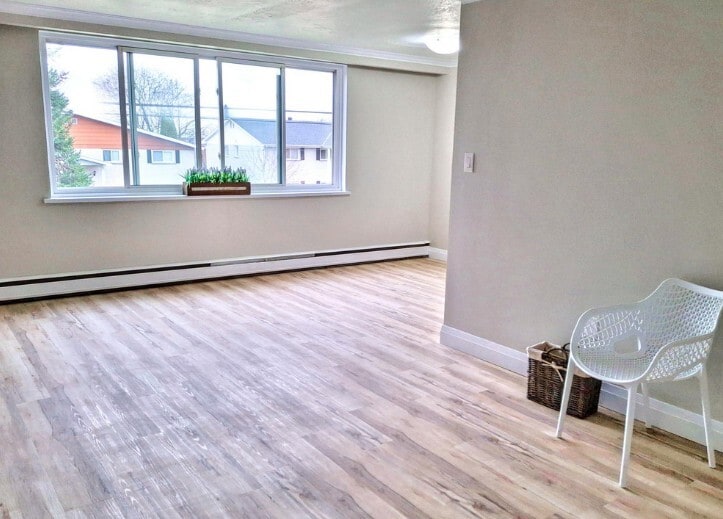 Photo - Hilltop Apts