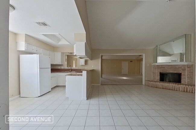 Photo - 12006 Pompton Dr