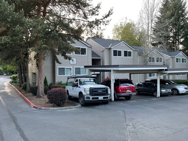 K Building - 12036 100th Ave NE Unit K302