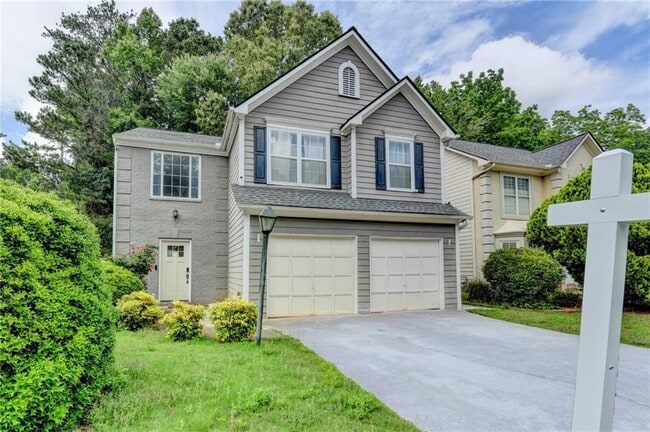 Photo - 725 Manor Glen Dr NW