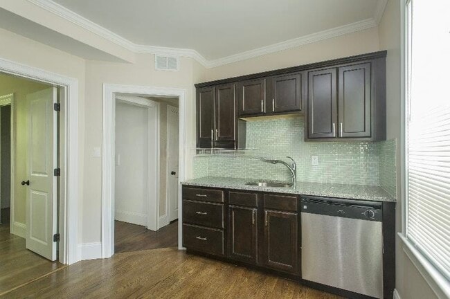 Photo - 2993 Washington St Unit #3